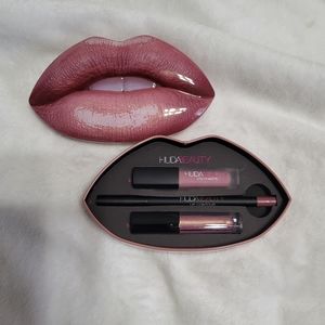 Huda Beauty lip strobe, liquid matte, lip contour NIB